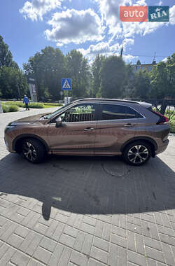 Позашляховик / Кросовер Mitsubishi Eclipse Cross 2021 в 