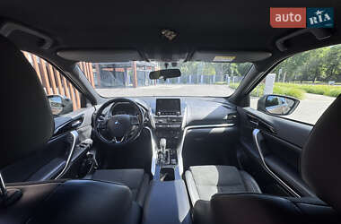 Позашляховик / Кросовер Mitsubishi Eclipse Cross 2021 в 