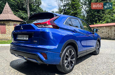 Внедорожник / Кроссовер Mitsubishi Eclipse Cross 2021 в 