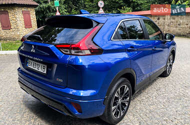Внедорожник / Кроссовер Mitsubishi Eclipse Cross 2021 в 