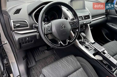 Внедорожник / Кроссовер Mitsubishi Eclipse Cross 2020 в 