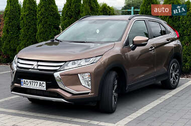 Внедорожник / Кроссовер Mitsubishi Eclipse Cross 2018 в 