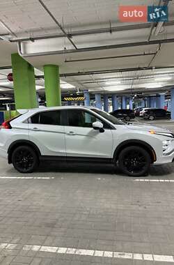 Внедорожник / Кроссовер Mitsubishi Eclipse Cross 2022 в 