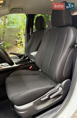 Внедорожник / Кроссовер Mitsubishi Eclipse Cross 2022 в 