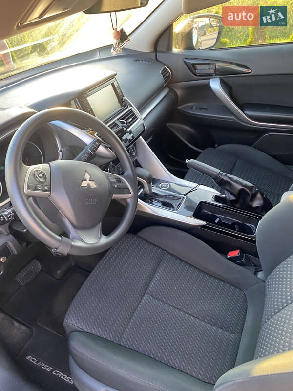 Внедорожник / Кроссовер Mitsubishi Eclipse Cross 2019 в Тернополе фото 9 Внедорожник / Кроссовер Mitsubishi Eclipse Cross 2019 в Тернополе