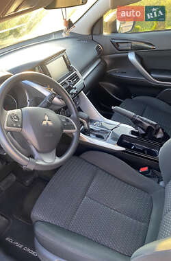 Внедорожник / Кроссовер Mitsubishi Eclipse Cross 2019 в 