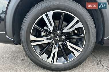 Позашляховик / Кросовер Mitsubishi Eclipse Cross 2023 в 