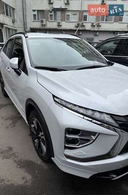 Внедорожник / Кроссовер Mitsubishi Eclipse Cross 2023 в 