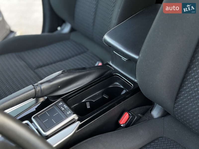 Внедорожник / Кроссовер Mitsubishi Eclipse Cross 2019 в Харькове