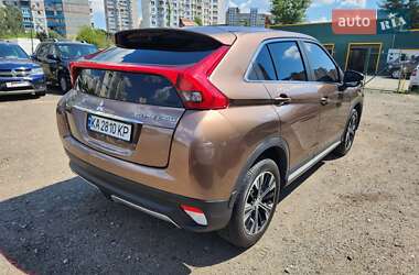 Внедорожник / Кроссовер Mitsubishi Eclipse Cross 2018 в 