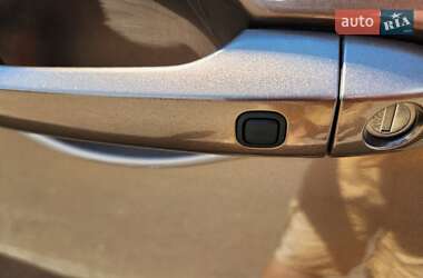 Внедорожник / Кроссовер Mitsubishi Eclipse Cross 2018 в 