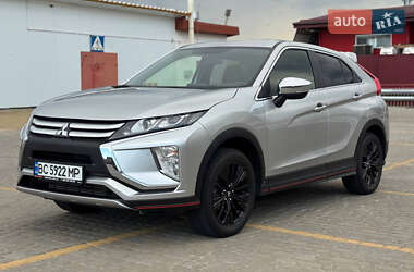 Внедорожник / Кроссовер Mitsubishi Eclipse Cross 2018 в 