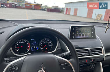 Внедорожник / Кроссовер Mitsubishi Eclipse Cross 2018 в 