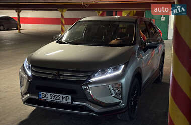 Внедорожник / Кроссовер Mitsubishi Eclipse Cross 2018 в 