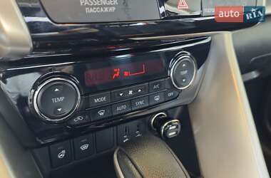 Внедорожник / Кроссовер Mitsubishi Eclipse Cross 2019 в 