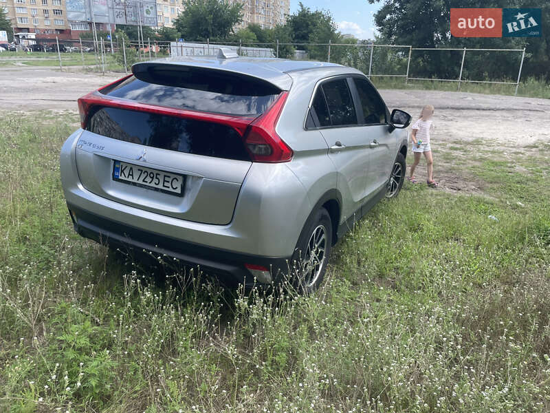 Внедорожник / Кроссовер Mitsubishi Eclipse Cross 2019 в Киеве