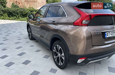 Внедорожник / Кроссовер Mitsubishi Eclipse Cross 2018 в 