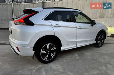 Внедорожник / Кроссовер Mitsubishi Eclipse Cross 2023 в 