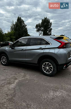 Внедорожник / Кроссовер Mitsubishi Eclipse Cross 2020 в 