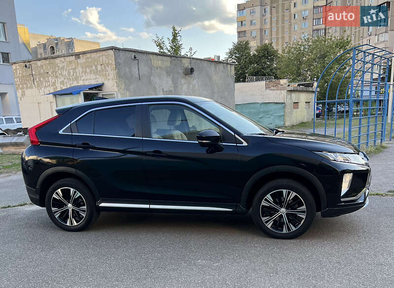 Позашляховик / Кросовер Mitsubishi Eclipse Cross 2018 в Києві