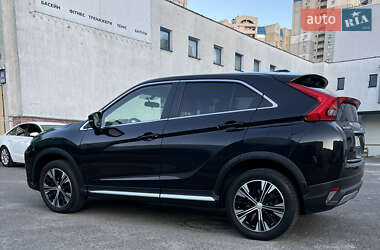 Внедорожник / Кроссовер Mitsubishi Eclipse Cross 2018 в 