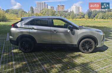 Позашляховик / Кросовер Mitsubishi Eclipse Cross 2023 в 