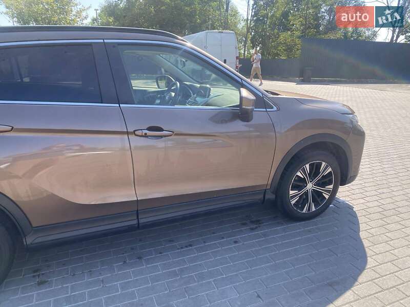 Внедорожник / Кроссовер Mitsubishi Eclipse Cross 2018 в Тернополе