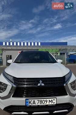 Внедорожник / Кроссовер Mitsubishi Eclipse Cross 2023 в 