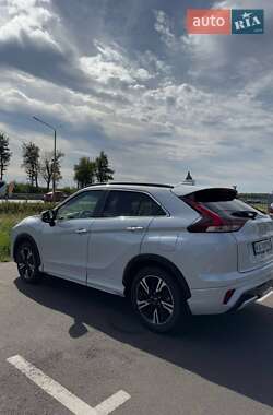Внедорожник / Кроссовер Mitsubishi Eclipse Cross 2023 в 