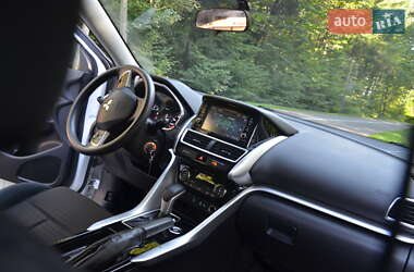 Позашляховик / Кросовер Mitsubishi Eclipse Cross 2019 в 