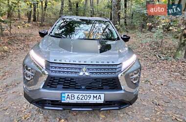 Позашляховик / Кросовер Mitsubishi Eclipse Cross 2024 в 