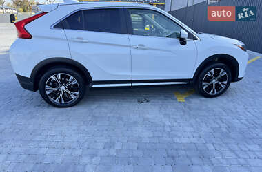 Внедорожник / Кроссовер Mitsubishi Eclipse Cross 2019 в 