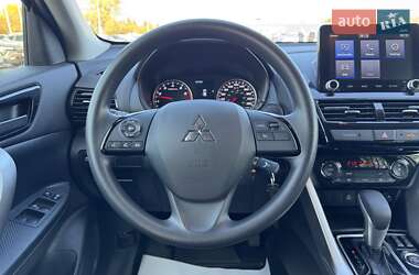 Позашляховик / Кросовер Mitsubishi Eclipse Cross 2022 в 