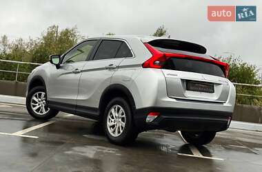 Позашляховик / Кросовер Mitsubishi Eclipse Cross 2018 в 