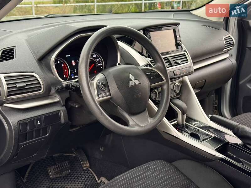 Позашляховик / Кросовер Mitsubishi Eclipse Cross 2018 в Києві фото 16 Позашляховик / Кросовер Mitsubishi Eclipse Cross 2018 в Києві