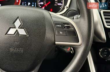 Позашляховик / Кросовер Mitsubishi Eclipse Cross 2018 в 