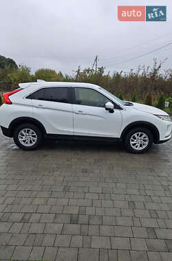 Внедорожник / Кроссовер Mitsubishi Eclipse Cross 2018 в 