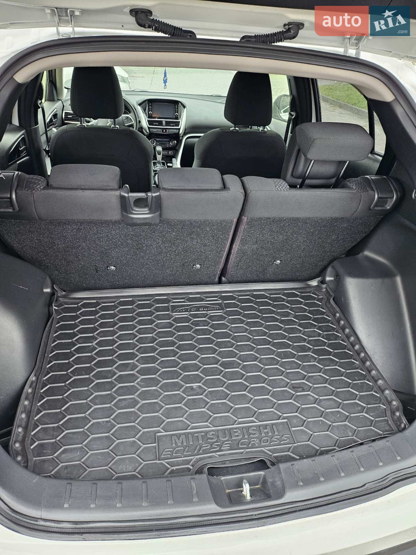 2018 Mitsubishi Eclipse Cross - мініатюра 13