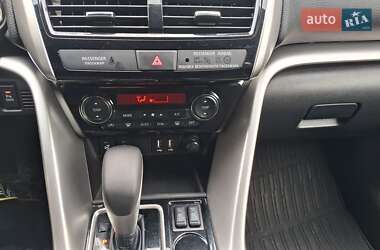 Внедорожник / Кроссовер Mitsubishi Eclipse Cross 2022 в 