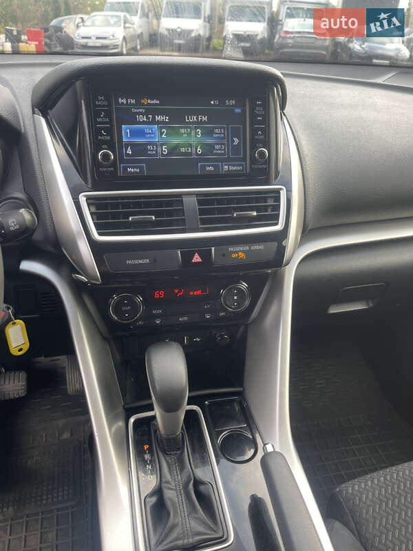 Внедорожник / Кроссовер Mitsubishi Eclipse Cross 2020 в Львове