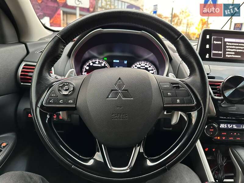 Внедорожник / Кроссовер Mitsubishi Eclipse Cross 2018 в Киеве