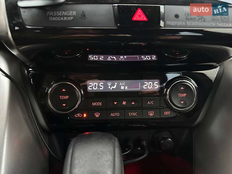 Внедорожник / Кроссовер Mitsubishi Eclipse Cross 2018 в Киеве