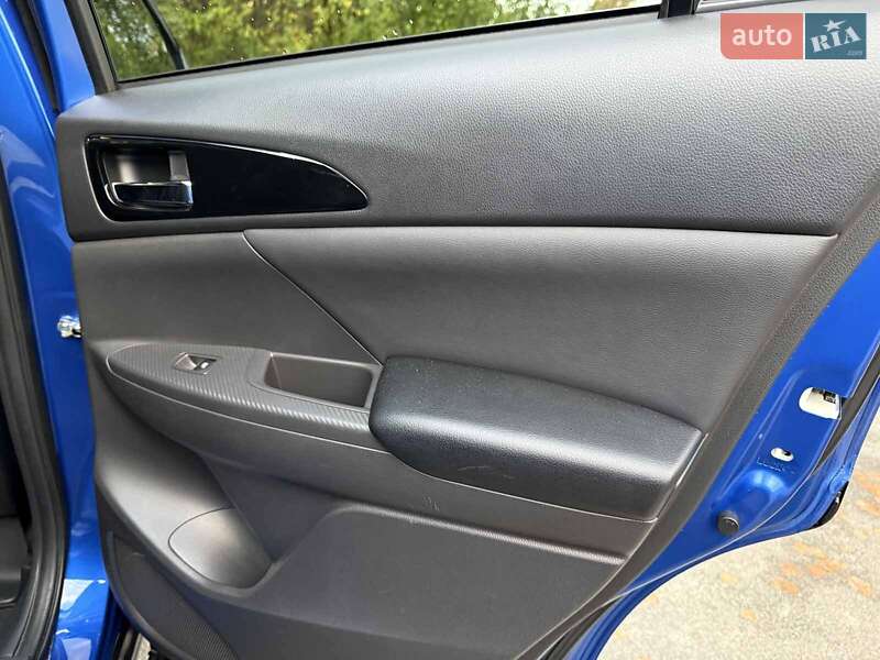 Позашляховик / Кросовер Mitsubishi Eclipse Cross 2021 в Києві фото 25 Позашляховик / Кросовер Mitsubishi Eclipse Cross 2021 в Києві