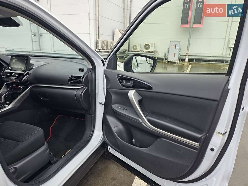 Внедорожник / Кроссовер Mitsubishi Eclipse Cross 2024 в Киеве