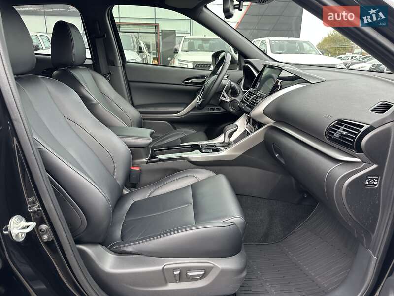 Позашляховик / Кросовер Mitsubishi Eclipse Cross 2023 в Києві фото 35 Позашляховик / Кросовер Mitsubishi Eclipse Cross 2023 в Києві