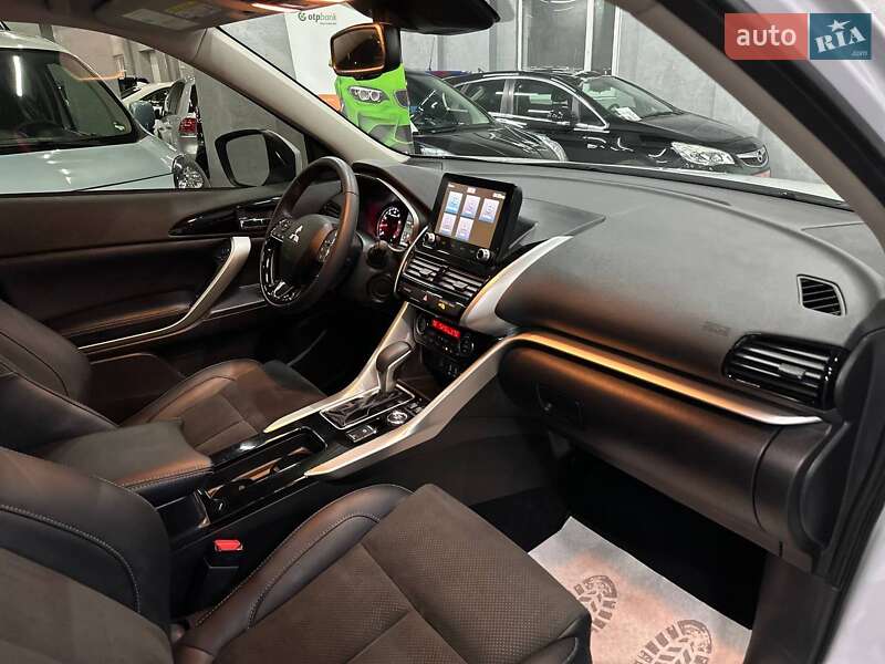 Внедорожник / Кроссовер Mitsubishi Eclipse Cross 2023 в Каменском фото 20 Внедорожник / Кроссовер Mitsubishi Eclipse Cross 2023 в Каменском