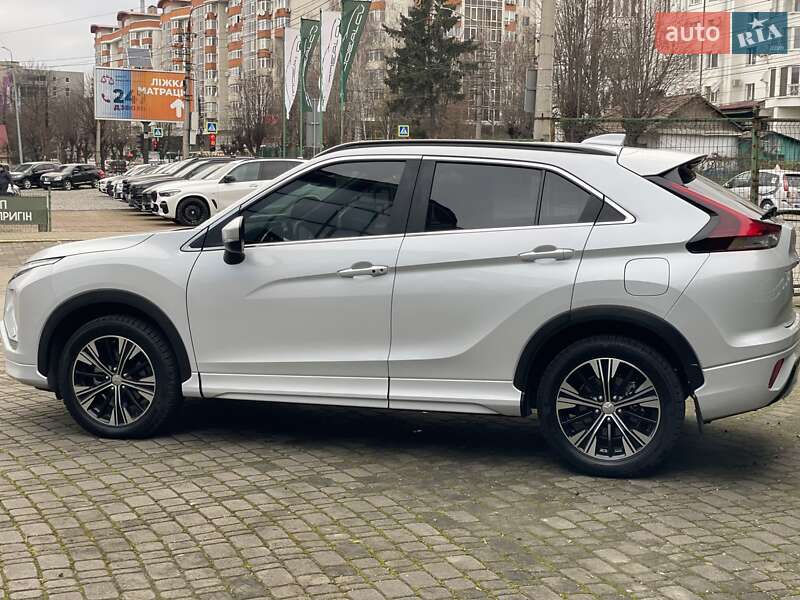 Внедорожник / Кроссовер Mitsubishi Eclipse Cross 2022 в Черновцах фото 5 Внедорожник / Кроссовер Mitsubishi Eclipse Cross 2022 в Черновцах