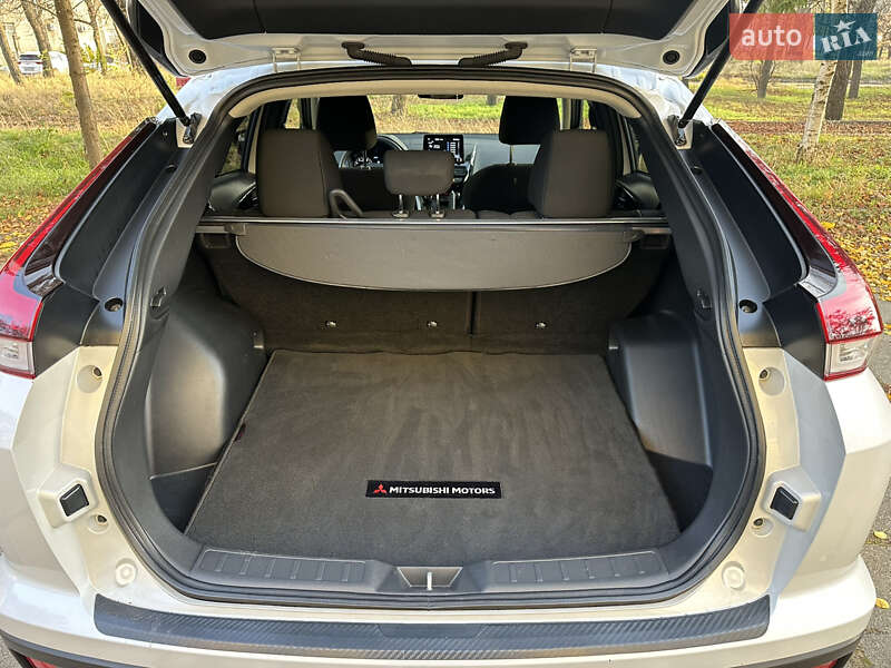 Внедорожник / Кроссовер Mitsubishi Eclipse Cross 2023 в Киеве фото 23 Внедорожник / Кроссовер Mitsubishi Eclipse Cross 2023 в Киеве