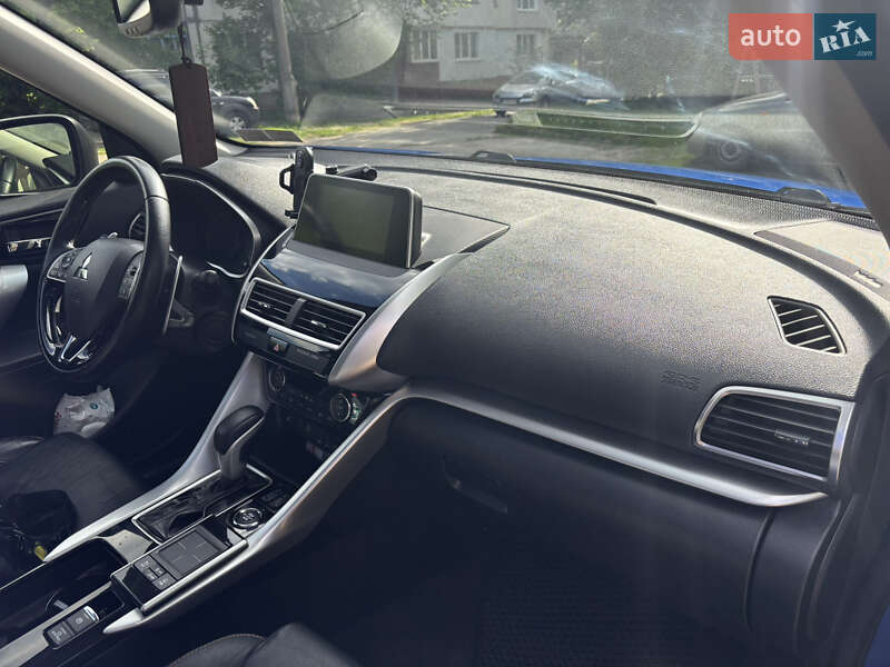 Позашляховик / Кросовер Mitsubishi Eclipse Cross 2018 в Чернігові