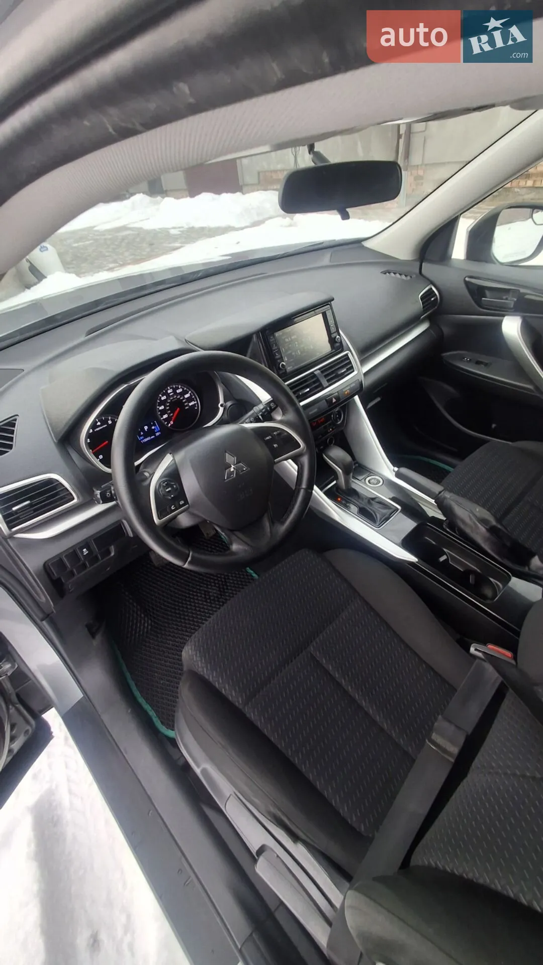 2020 Mitsubishi Eclipse Cross - мініатюра 8